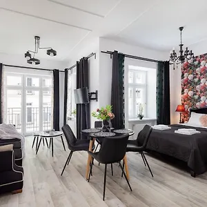 Rent Like - Targowa 21 Warszawa